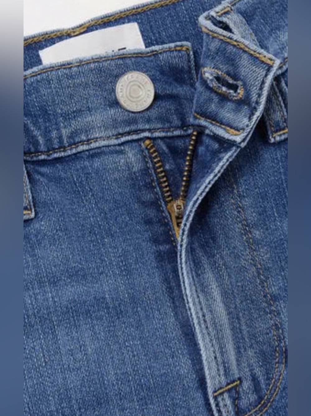 NWT Frame Le Slim Palazzo
Jeans in Drizzle, Size 25 - Picture 5 of 10